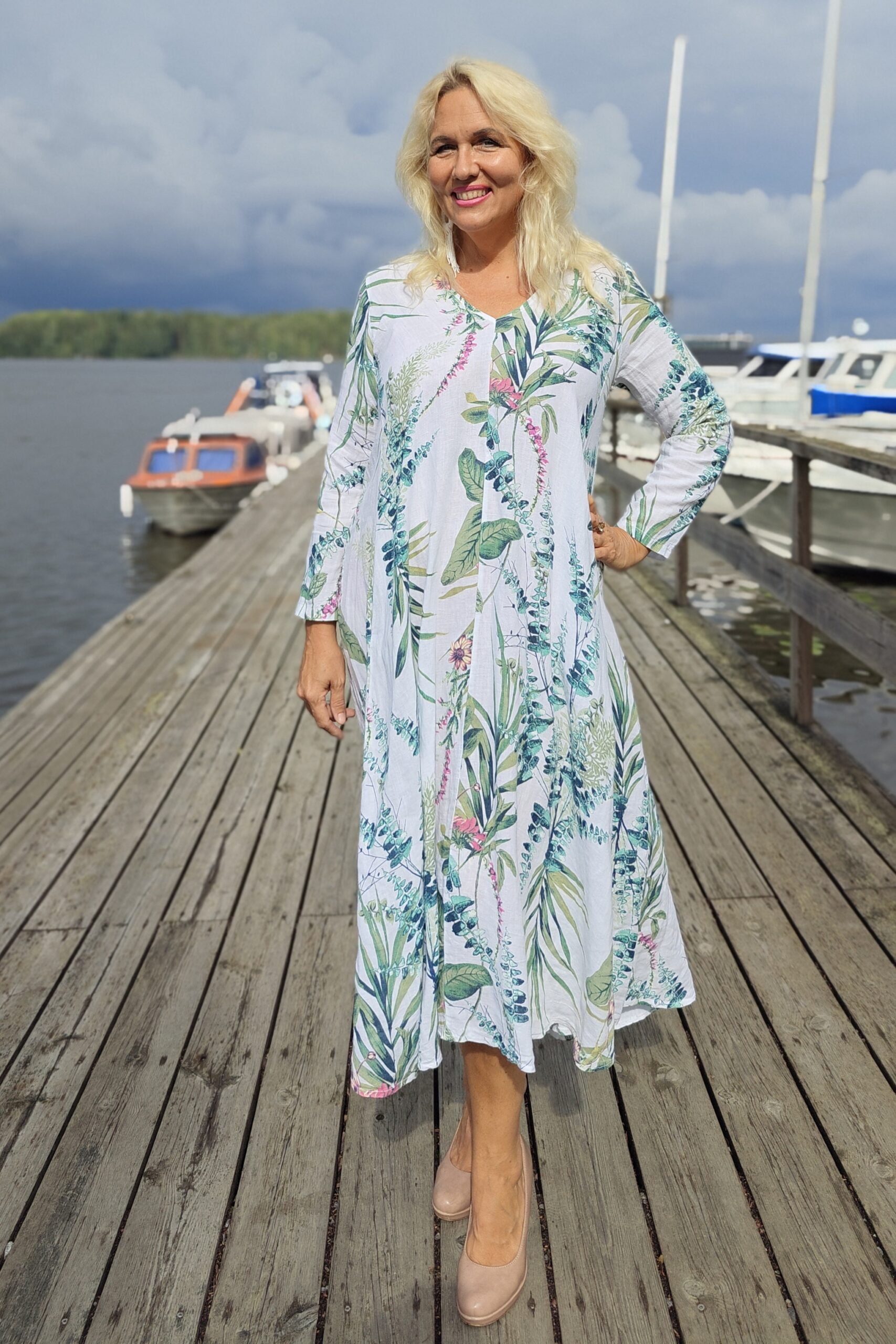 Pellavatehdas Angelika pellavamekko valkoinen