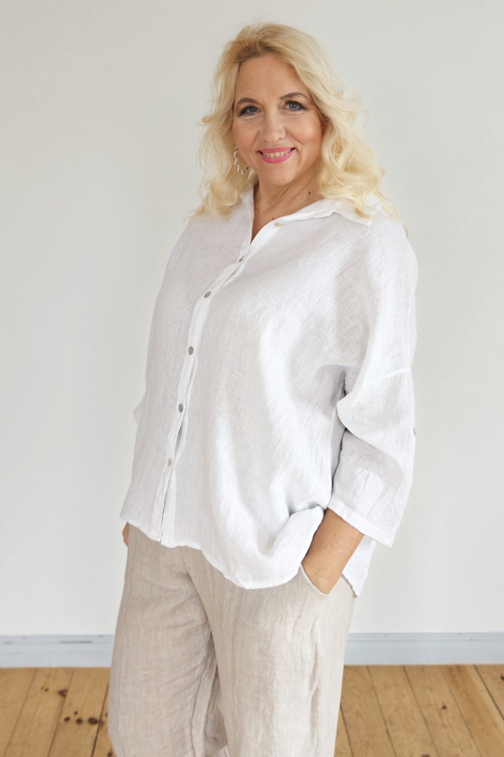 Venla pellavapaita, valkoinen 46/50 - Image 3