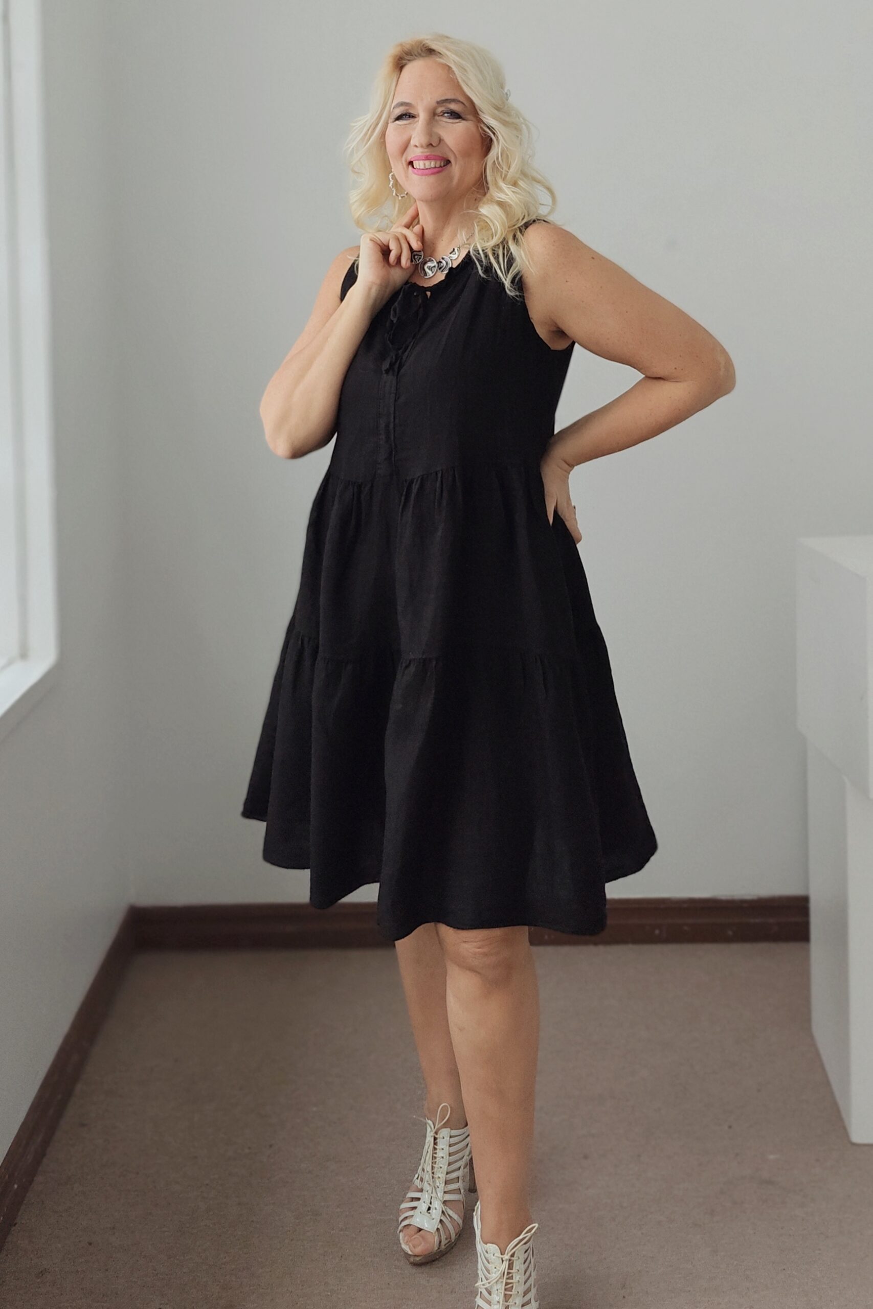 Livia hellemekko, musta 40/44 - Image 3