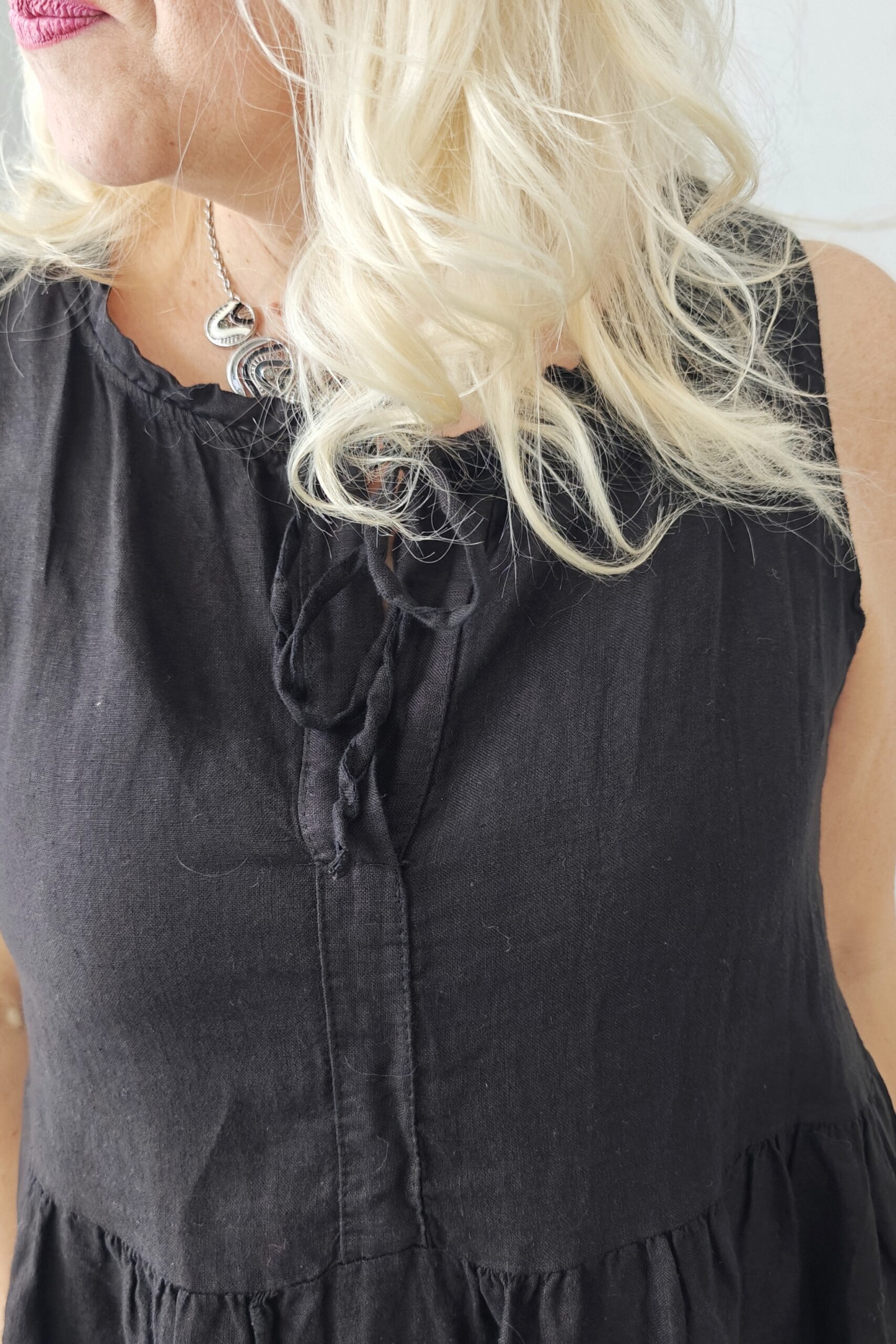 Livia hellemekko, musta 40/44 - Image 6