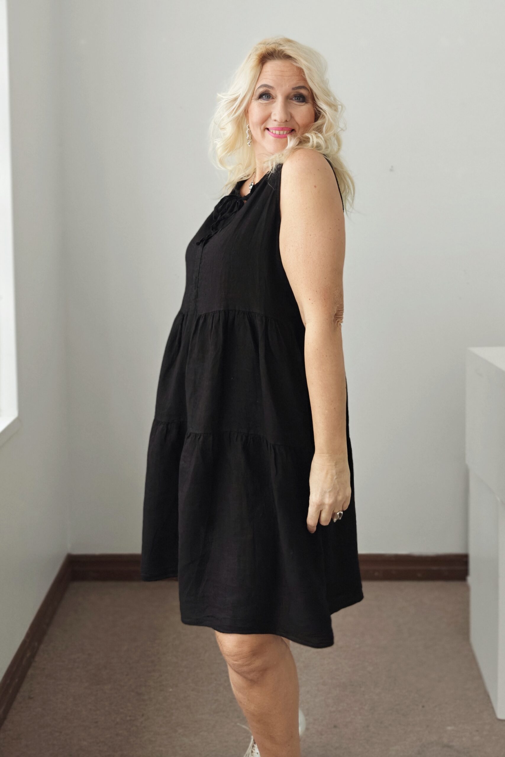 Livia hellemekko, musta 40/44 - Image 5