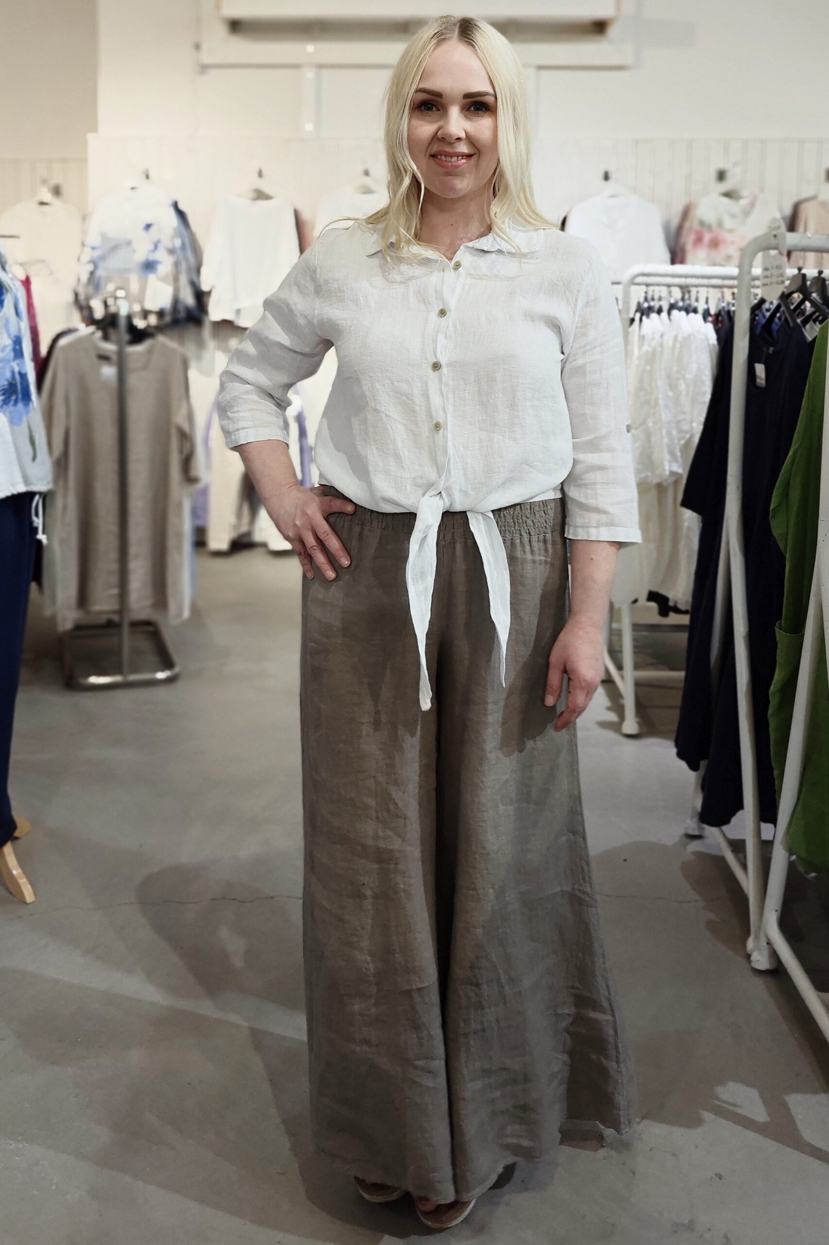 Hele housuhame taube Pellavatehdas