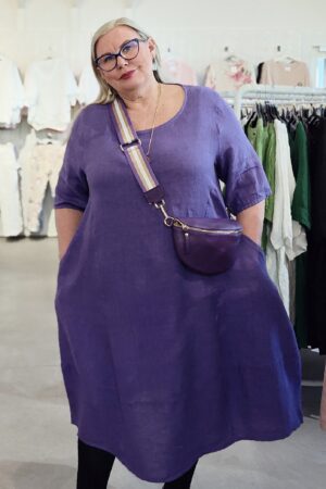 Kaarina pellavamekko liila Pellavatehdas