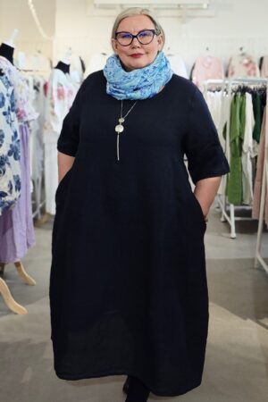 Kaarina pellavamekko tummansininen Pellavatehdas