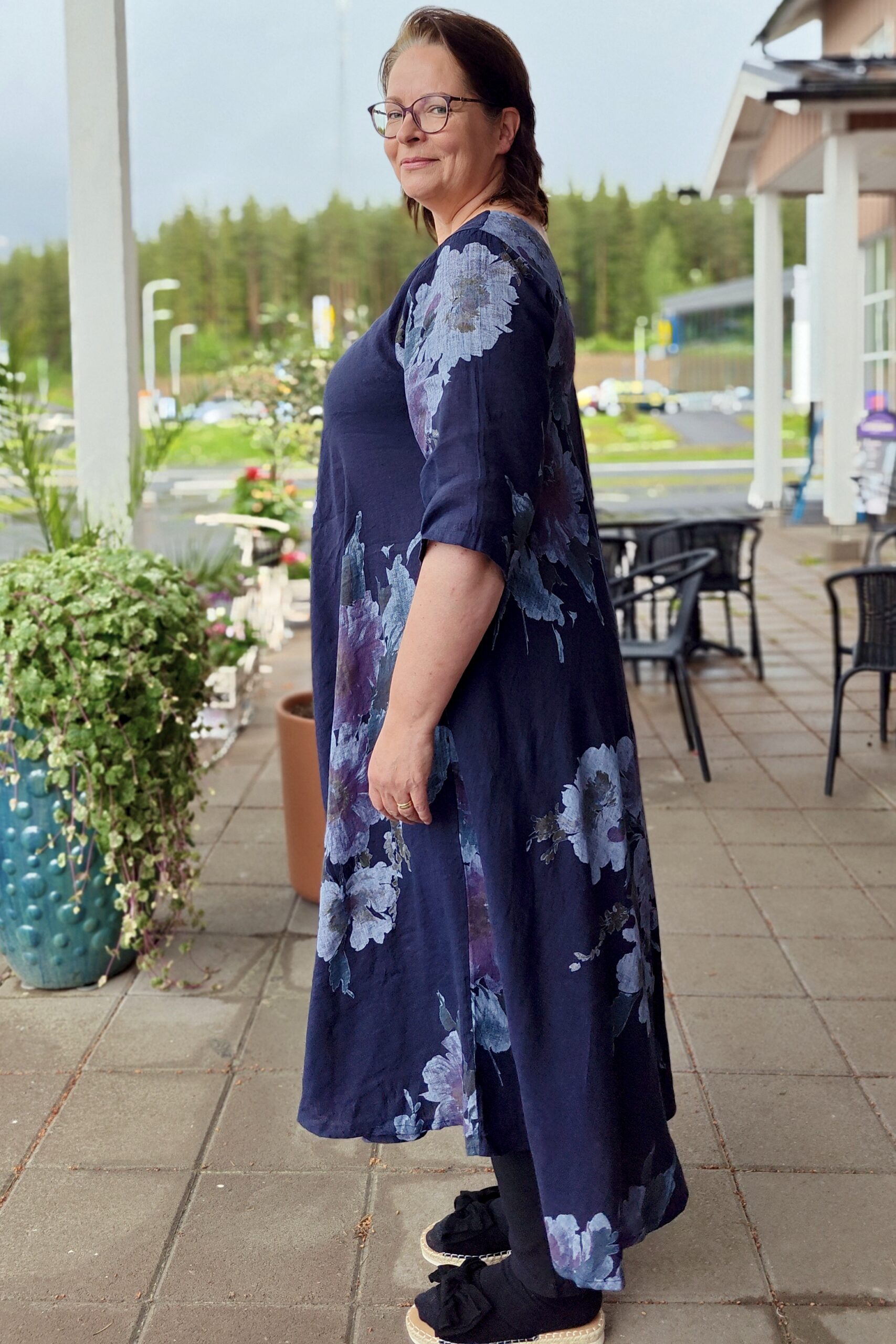 Pellavatehdas Ingela pellavamekko tummansininen