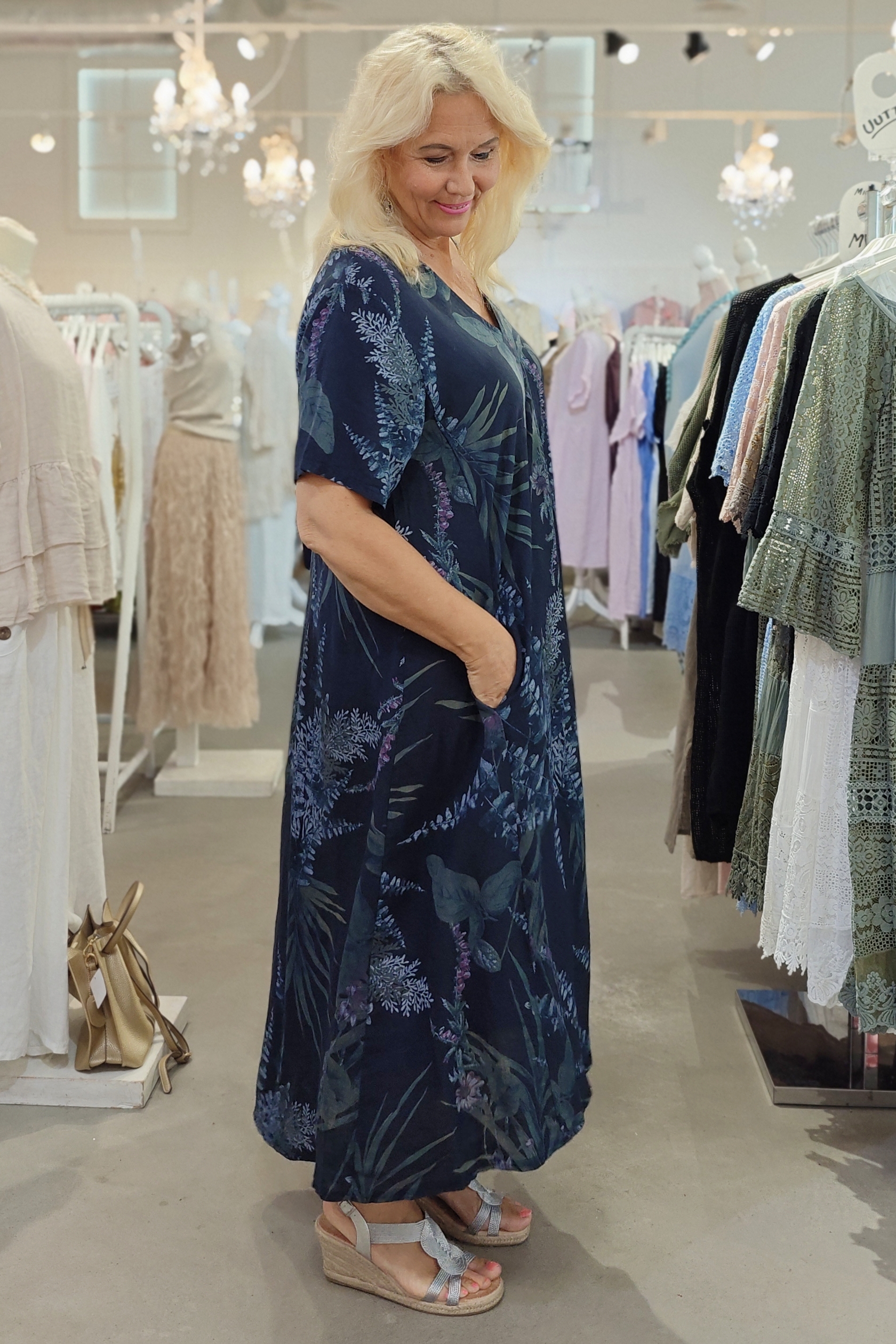 Angelika B. pellavamekko, tummansininen 50/54 - Image 3