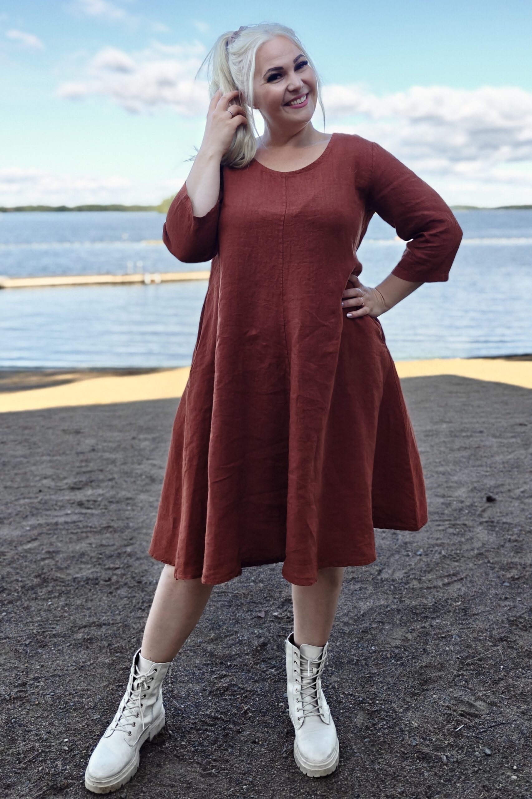 Pellavatehdas Diana pellavamekko terracotta