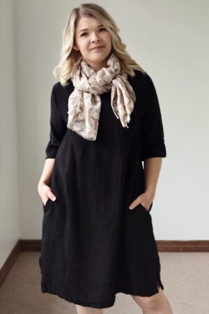Pellavatehdas Francesca pellavamekko musta