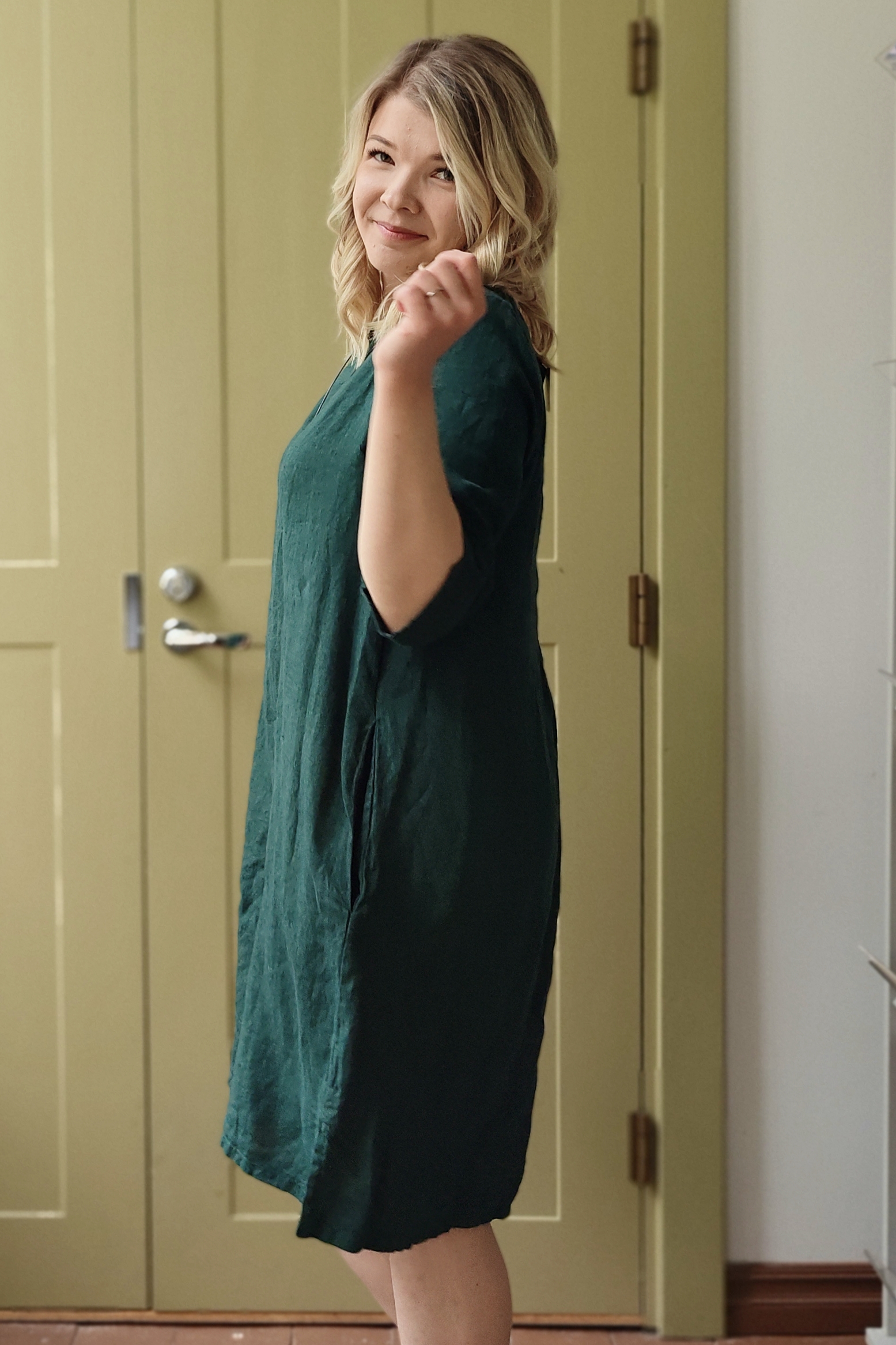 Pellavatehdas Francesca pellavamekko tummanvihreä