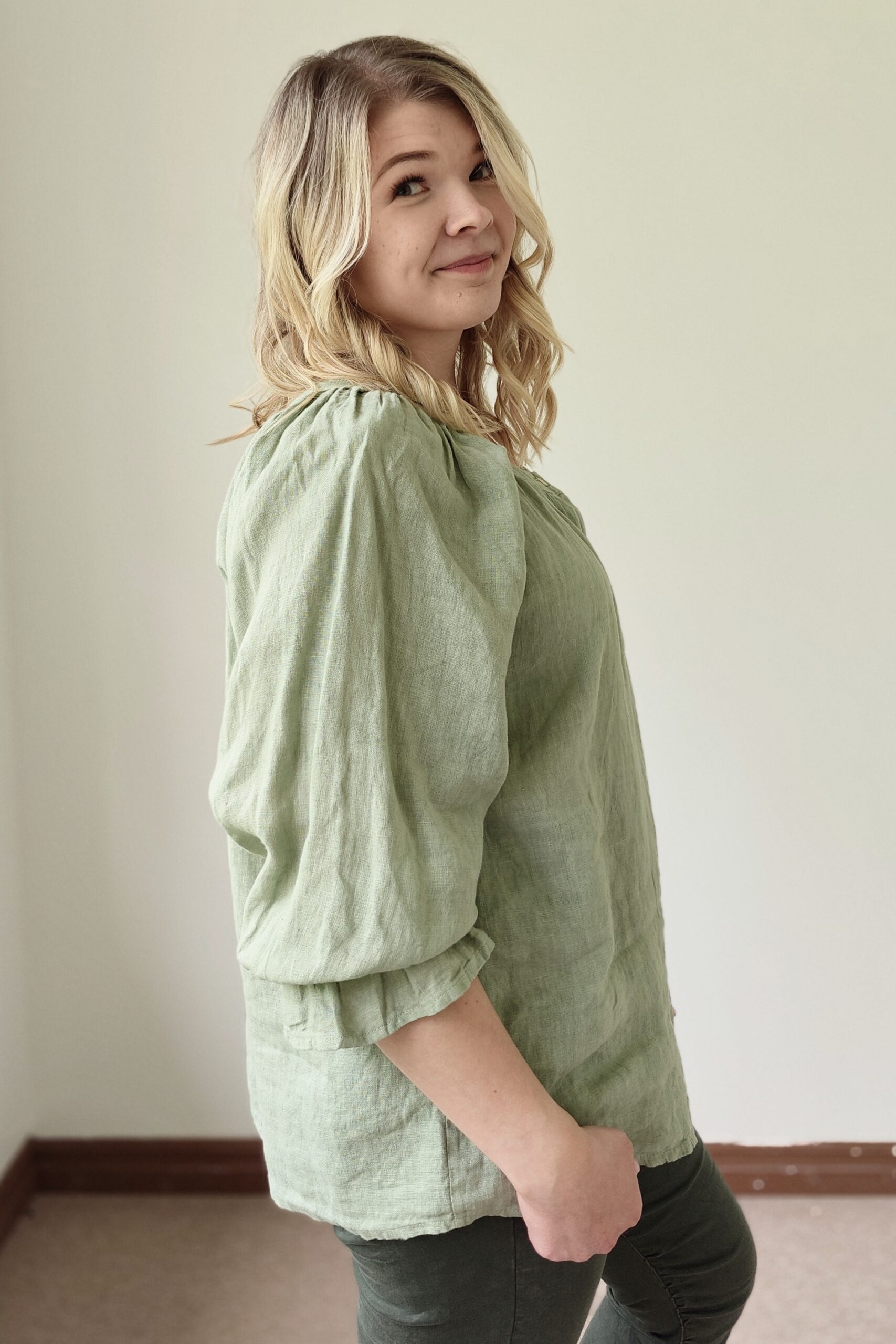 Pellavatehdas Klara pellavapaita salvian vihreä