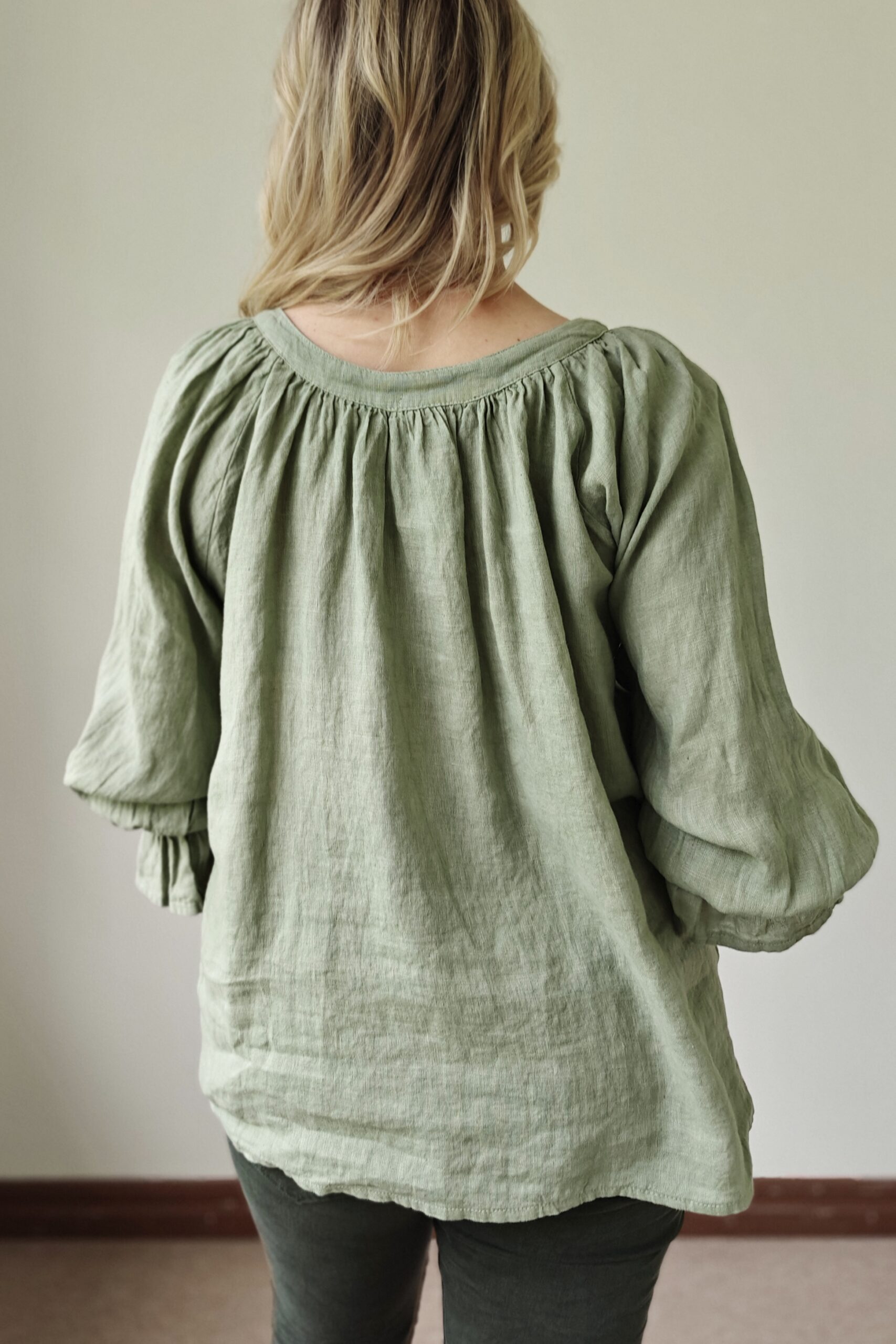 Klara pellavapaita, salvian vihreä 42/48 - Image 3