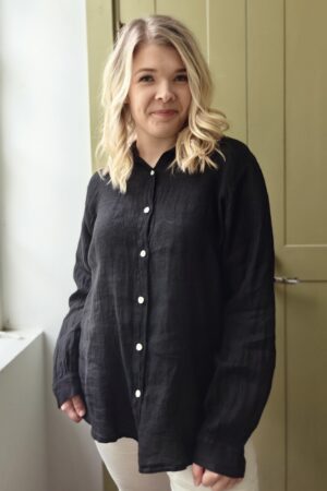 Pellavatehdas Noomi pellavapaita musta