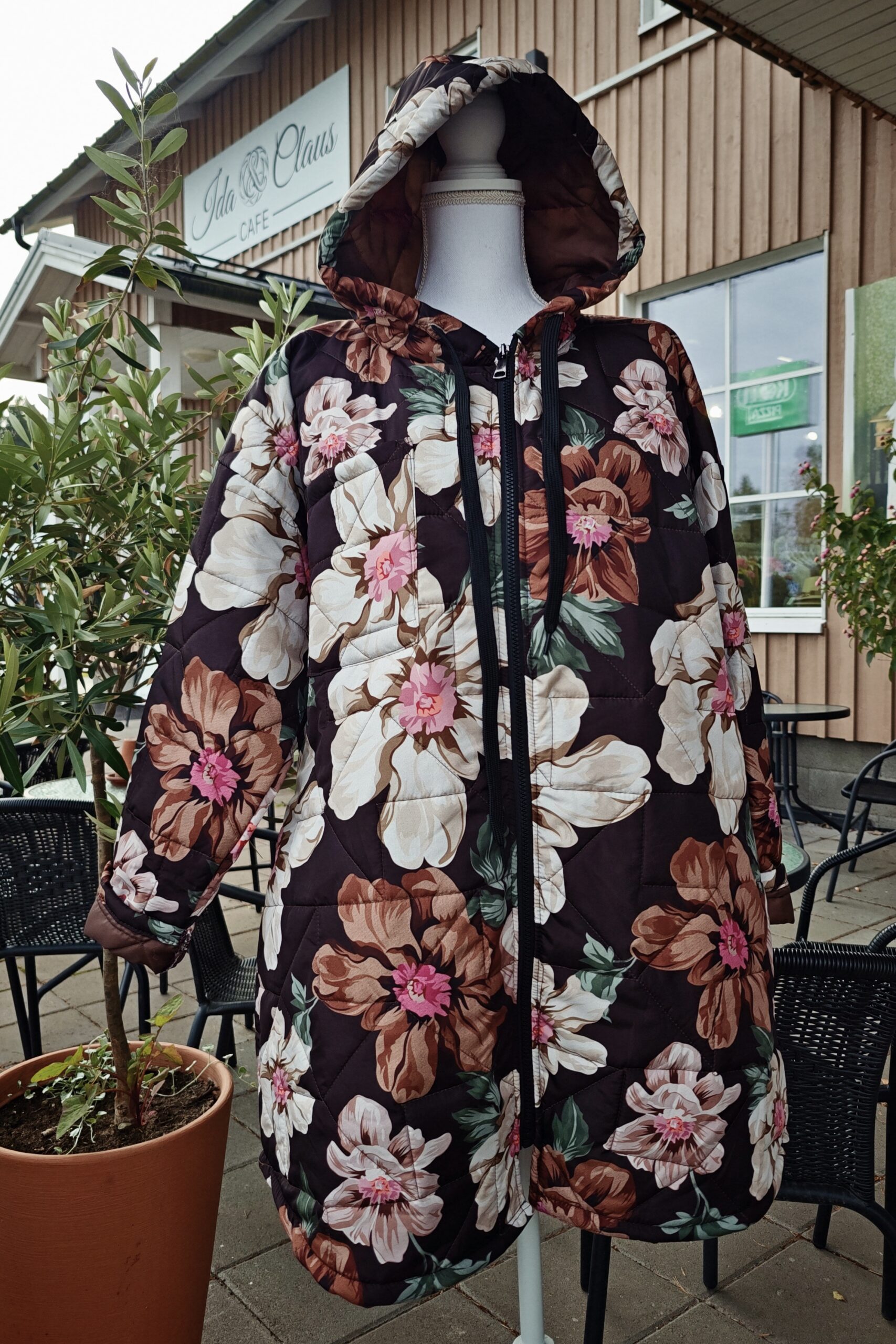 Pellavatehdas Sweet toppatakki tummanruskea