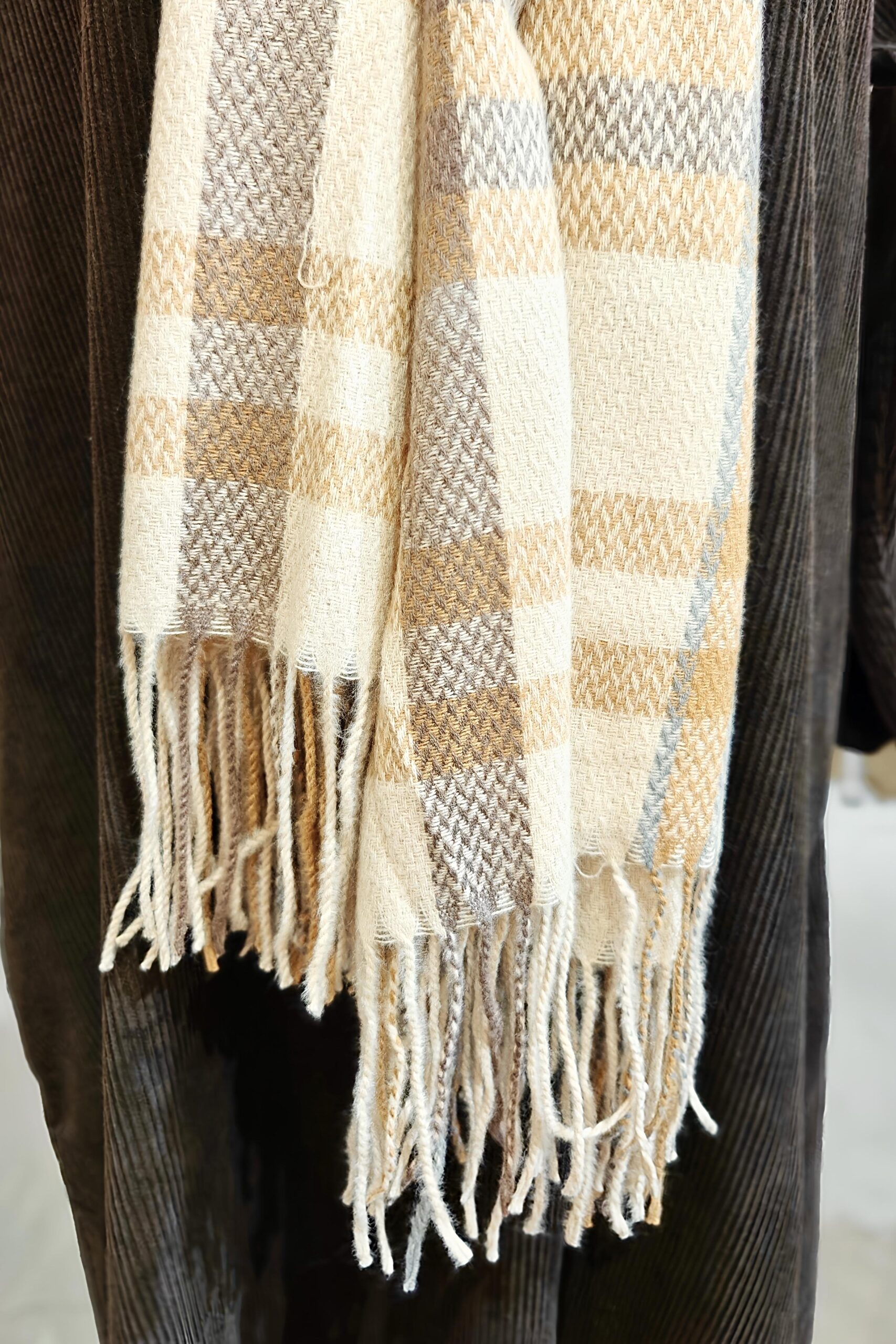 Disa huivi, creme/kamelinruskea/siniharmaa - Image 3