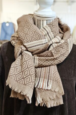 Pellavatehdas Amanda talvihuivi ruskea