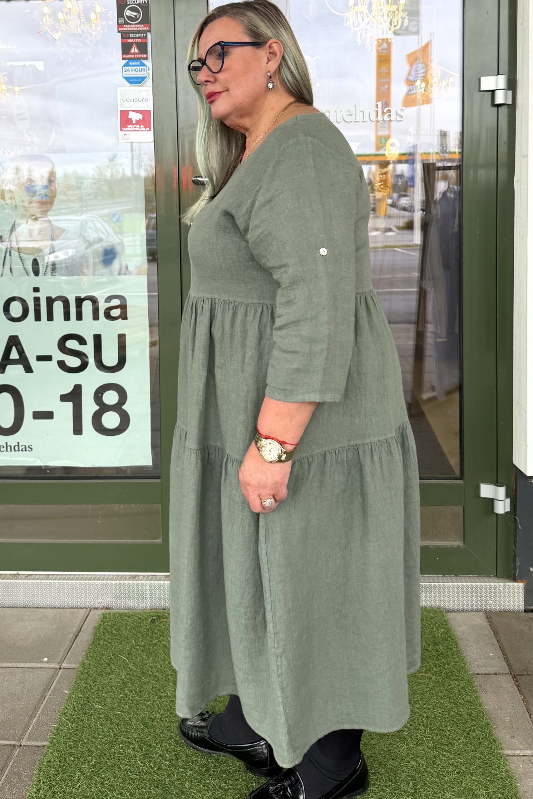 Pellavatehdas Joanna pellavamekko plus size khakivihreä