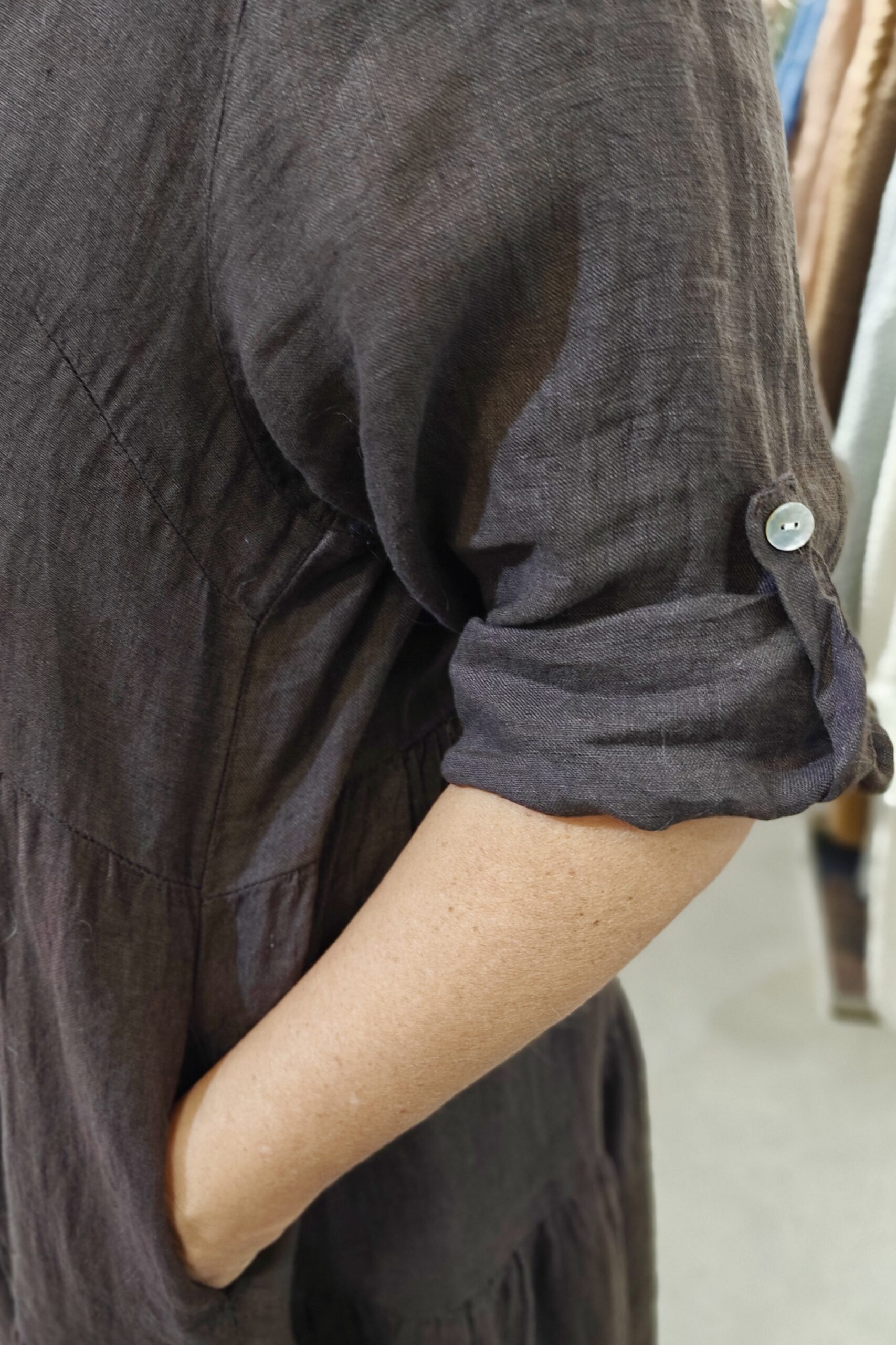 Joanna Plus frillamekko, suklaanruskea 48/52 - Image 4