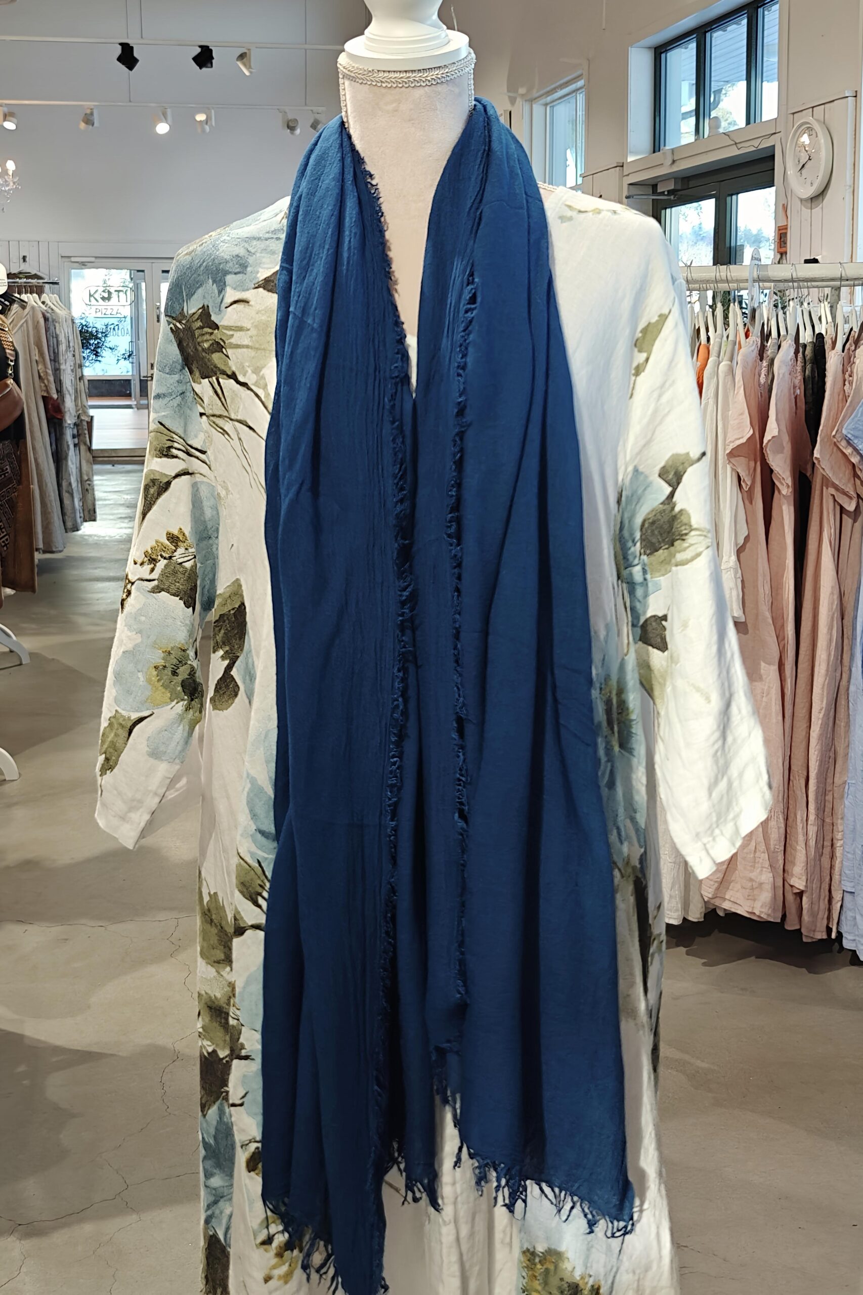 Bambuhuivi, petroolinsininen - Image 3