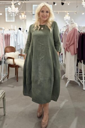 Pellavatehdas Seela pellavamekko maastonvihreä