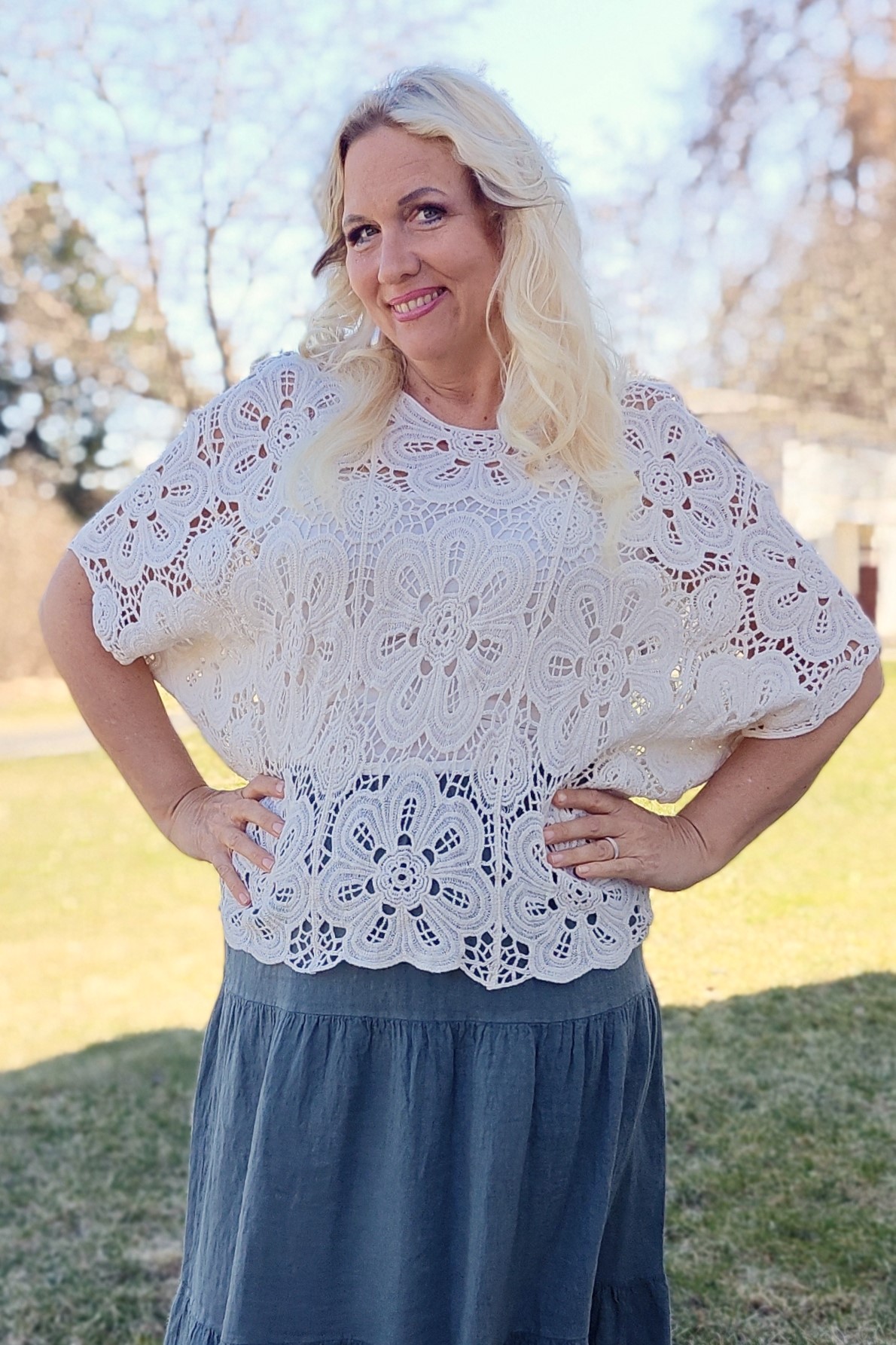 Pellavatehdas Amelie pitsipaita creme