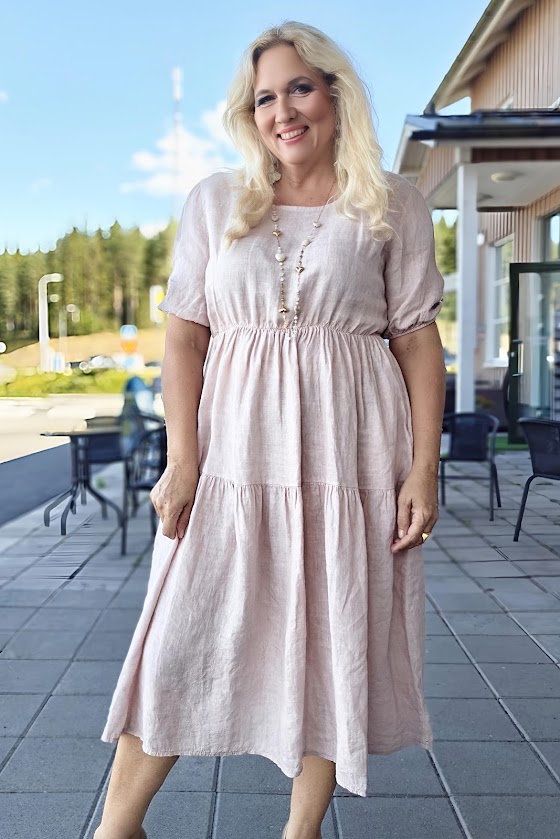 Pellavatehdas Ancelin pellavamekko roosa
