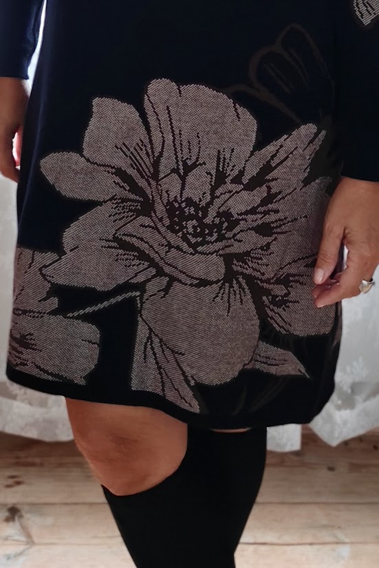 Serena neulemekko, musta - Image 4